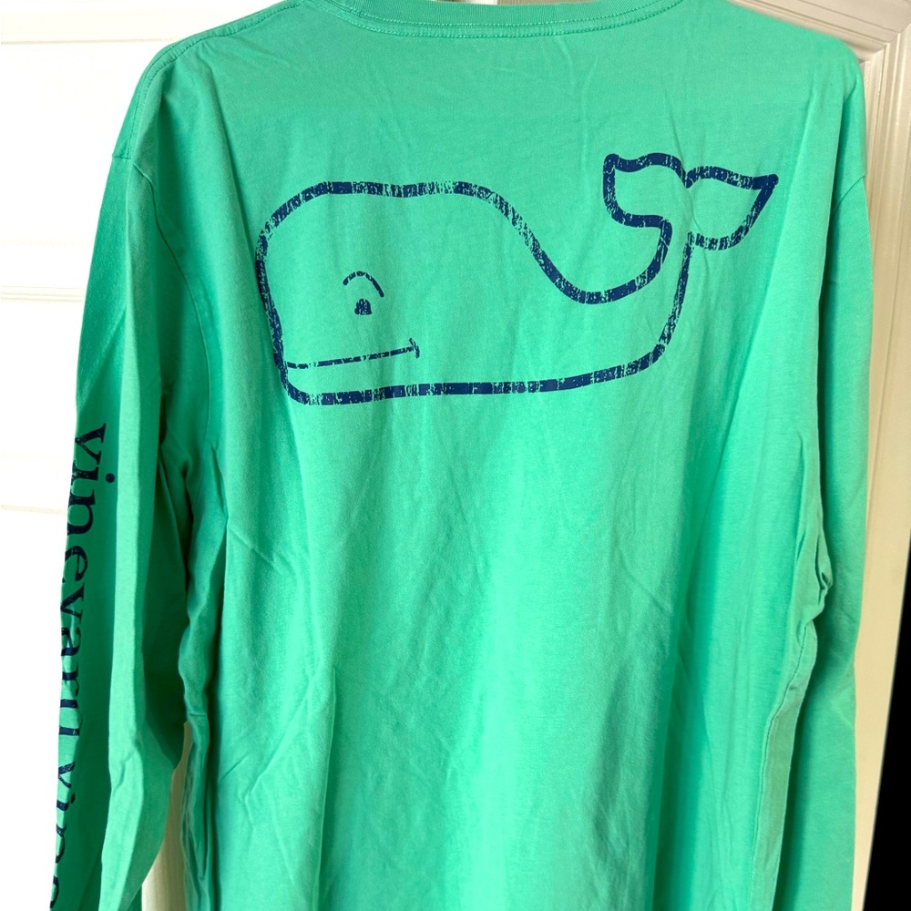 Vineyard vines mint green long sleeve shirt with navy blue whale decal